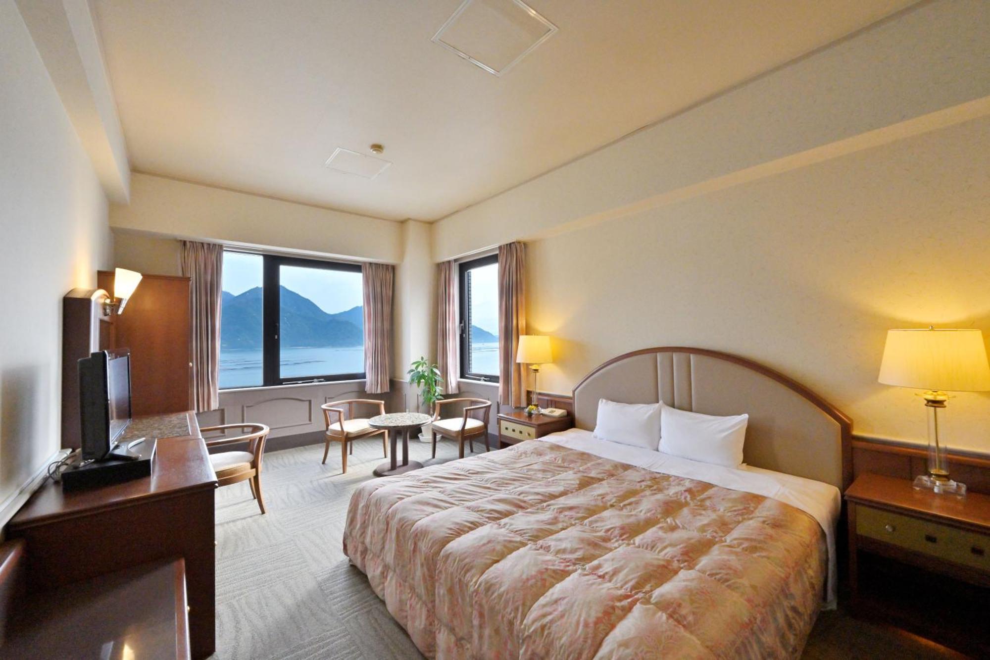 Miyajima Coral Hotel Hatsukaichi Exterior photo